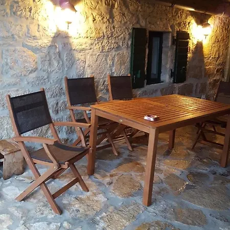 Modernes Ferienhaus In Mit Garten, Grill Und Terrasse 別荘 Cetina